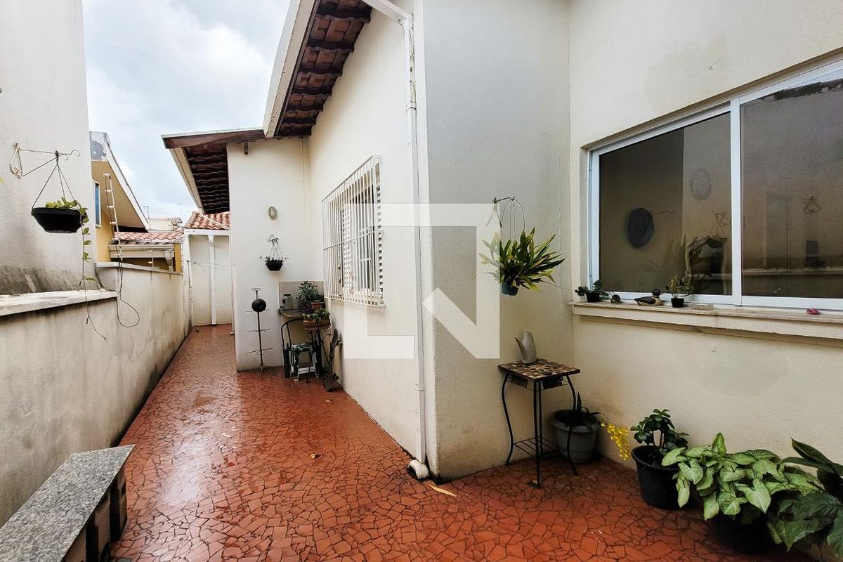 Casa à Venda - Guanabara, 5 Quartos,  350 m2 em , Campinas - sp | SoloBR