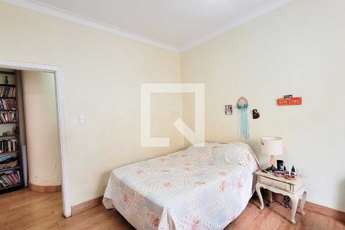 Casa à Venda - Guanabara, 5 Quartos,  350 m2 em , Campinas - sp | SoloBR
