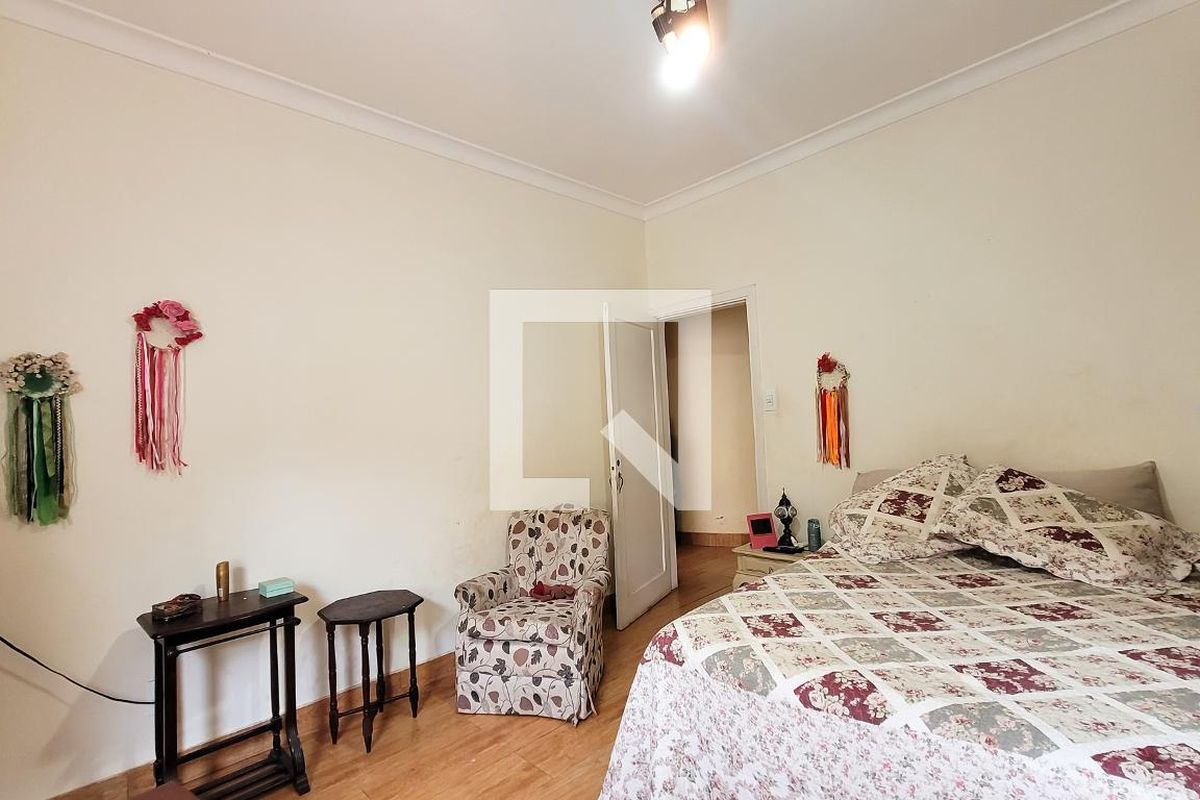 Casa à Venda - Guanabara, 5 Quartos,  350 m2 em , Campinas - sp | SoloBR