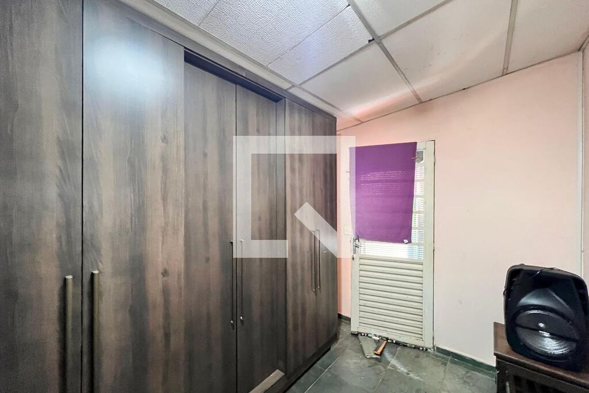 Casa à Venda - Parque Prado, 5 Quartos,  270 m2 em , Campinas - sp | SoloBR