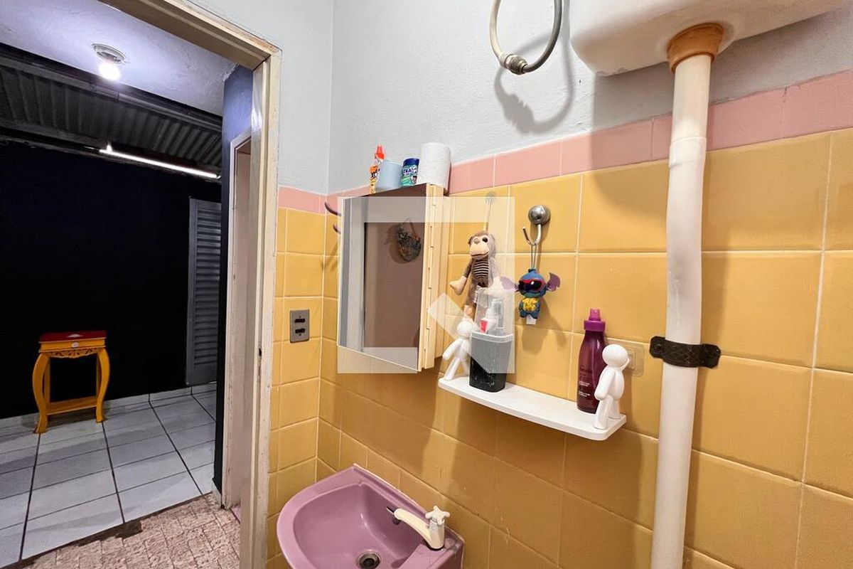 Casa à Venda - Parque Prado, 5 Quartos,  270 m2 em , Campinas - sp | SoloBR