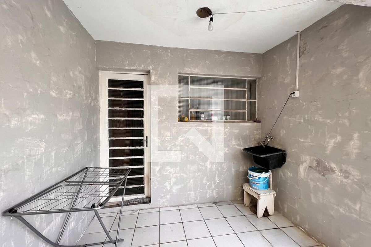 Casa à Venda - Parque Prado, 5 Quartos,  270 m2 em , Campinas - sp | SoloBR