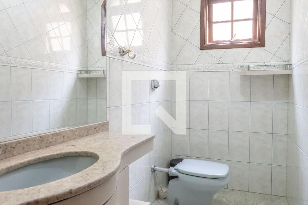 Casa, 3 quartos, 250 m² - Foto 15