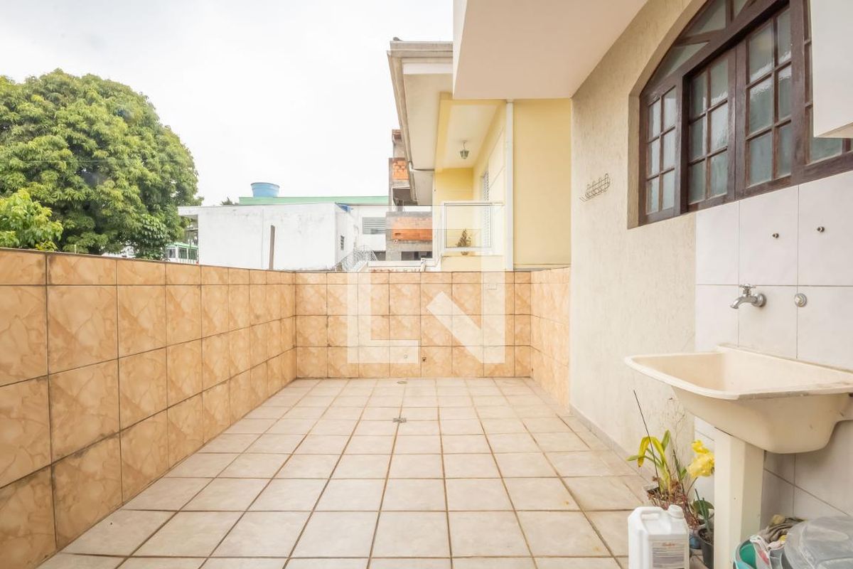 Casa, 3 quartos, 250 m² - Foto 99