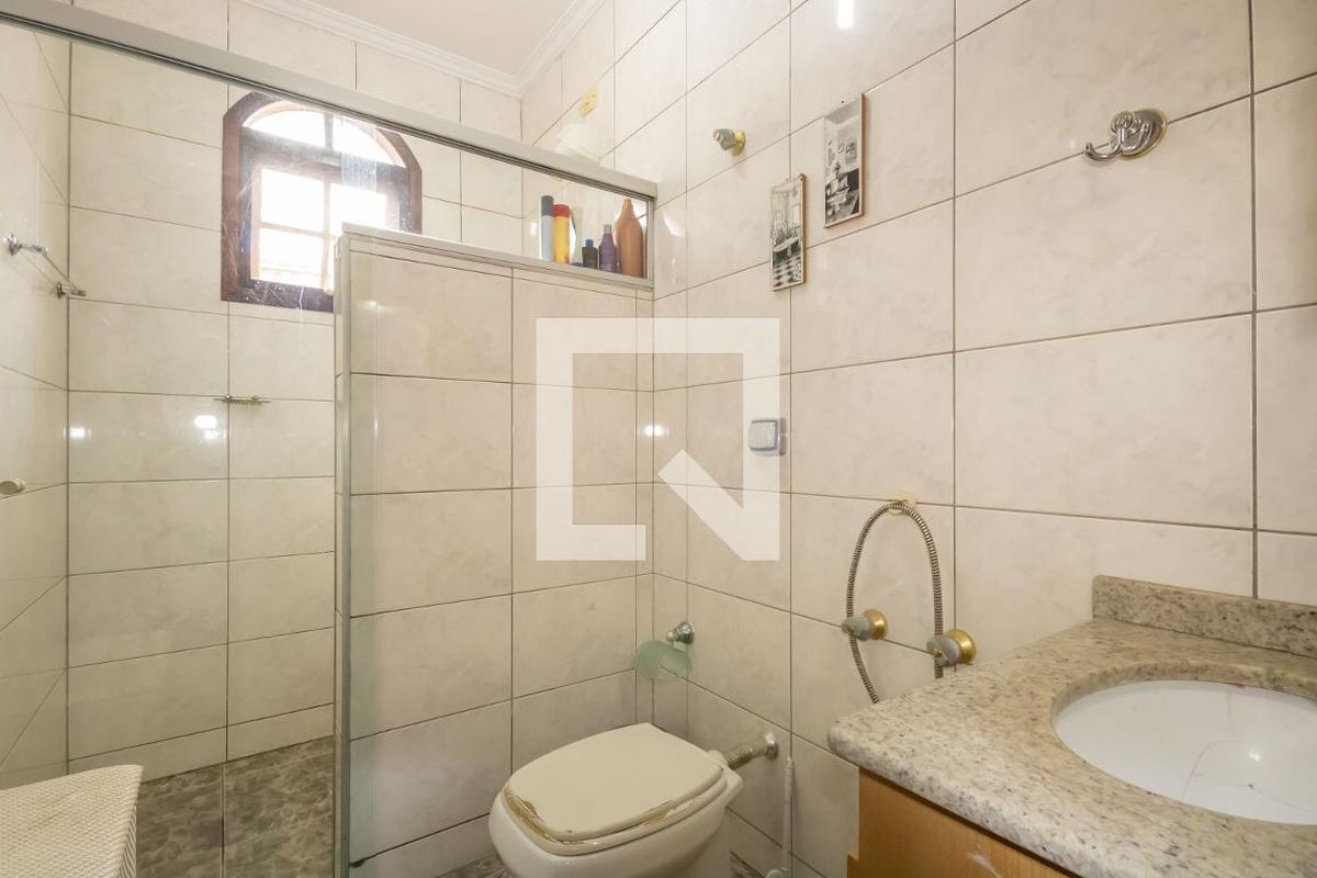 Casa, 3 quartos, 250 m² - Foto 66