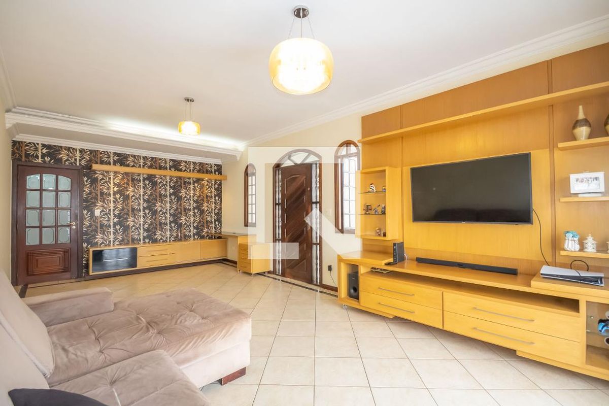 Casa, 3 quartos, 250 m² - Foto 9