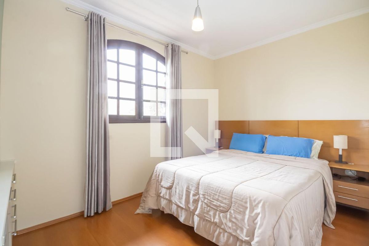 Casa, 3 quartos, 250 m² - Foto 48