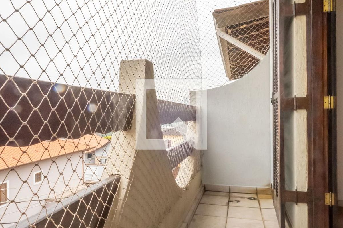 Casa, 3 quartos, 250 m² - Foto 33