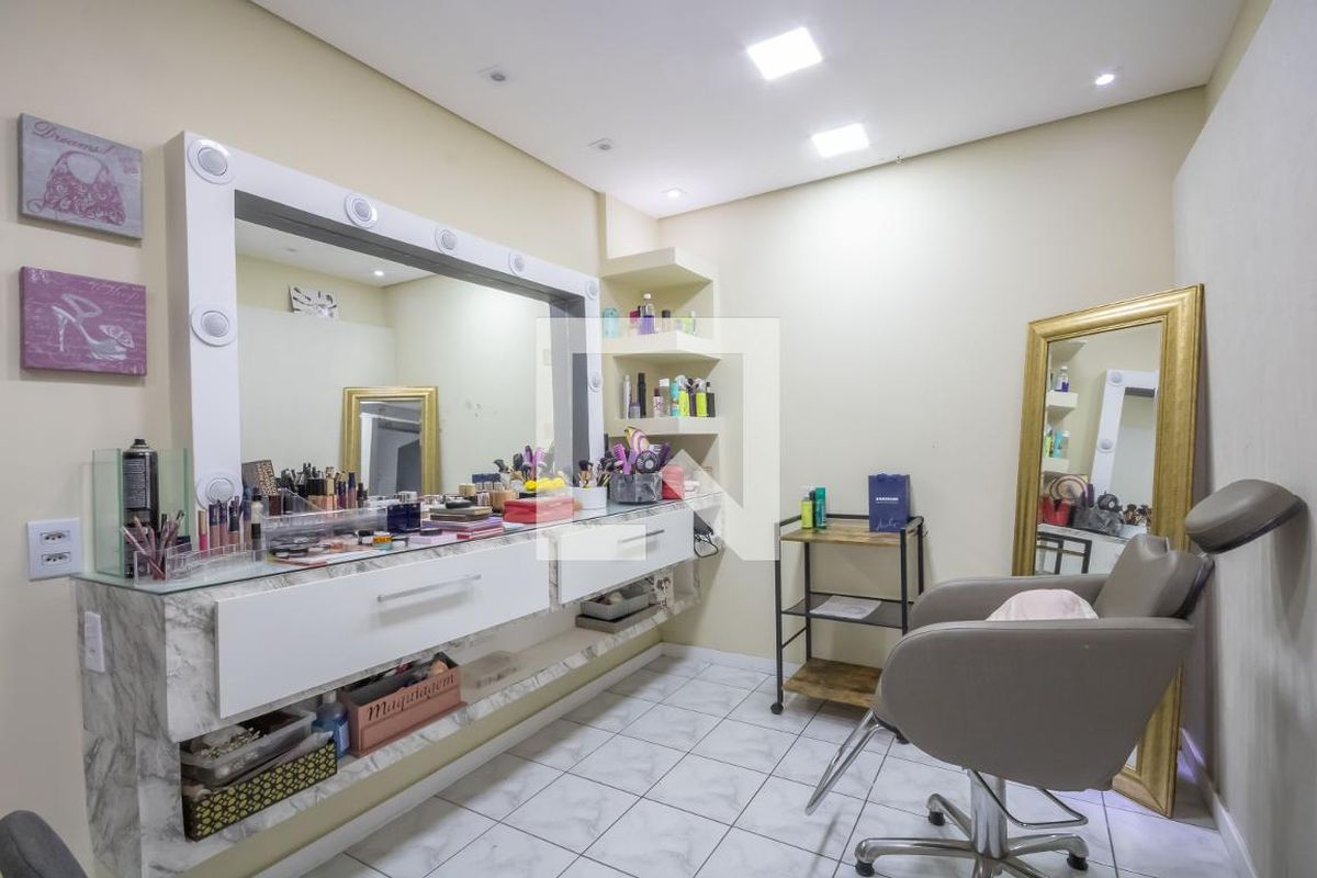 Casa, 3 quartos, 250 m² - Foto 126