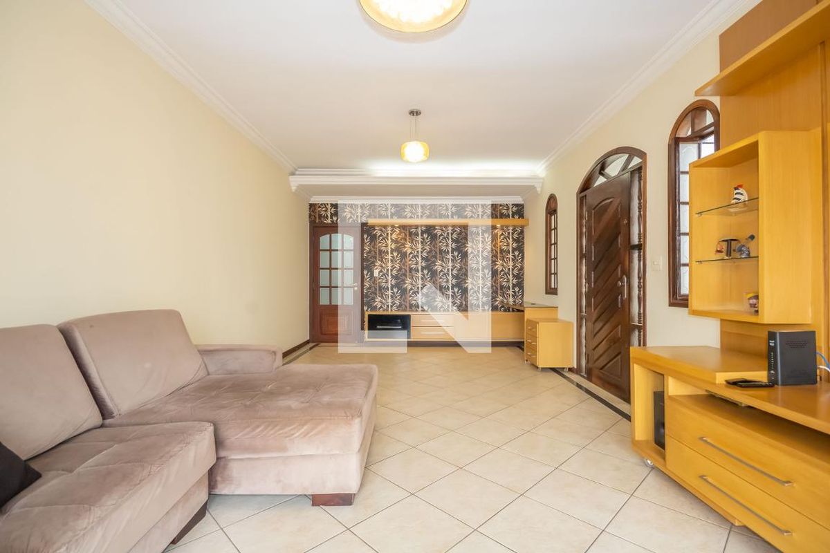 Casa, 3 quartos, 250 m² - Foto 12