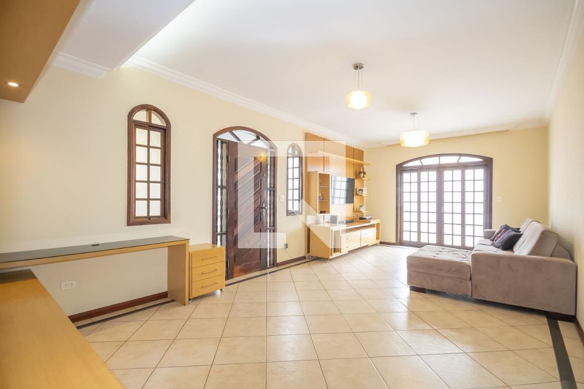 Casa, 3 quartos, 250 m² - Foto 3