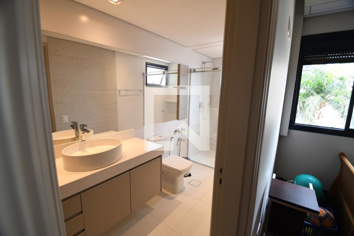 Apartamento à Venda - Cambuí, 4 Quartos,  306 m2 em , Campinas - sp | SoloBR