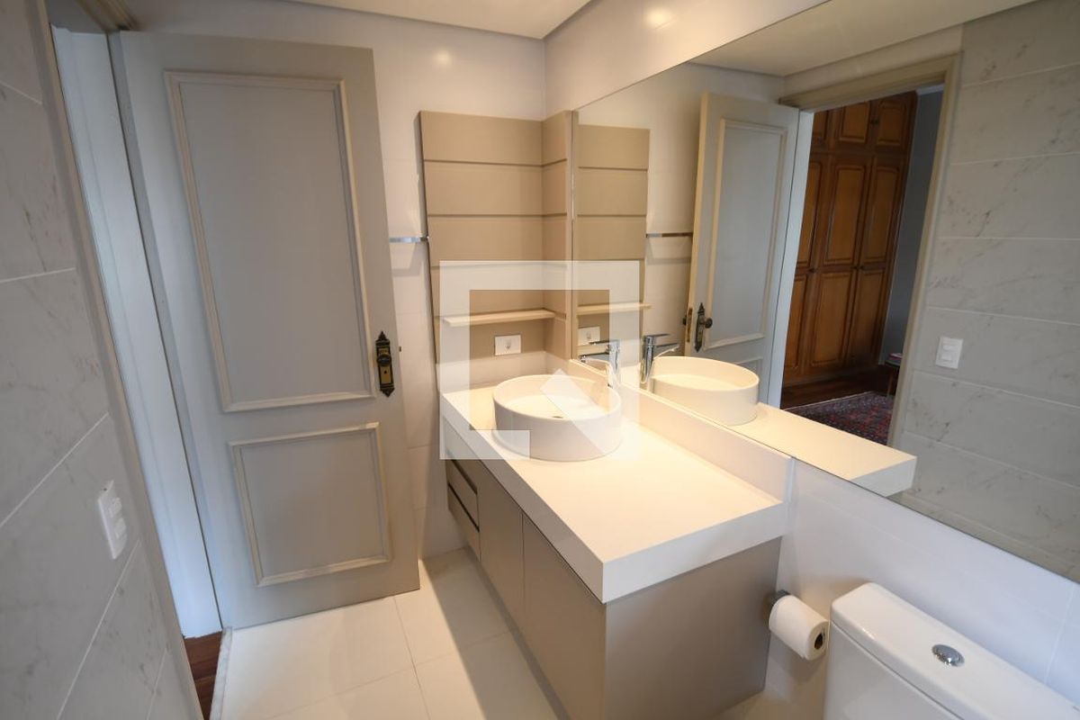 Apartamento à Venda - Cambuí, 4 Quartos,  306 m2 em , Campinas - sp | SoloBR
