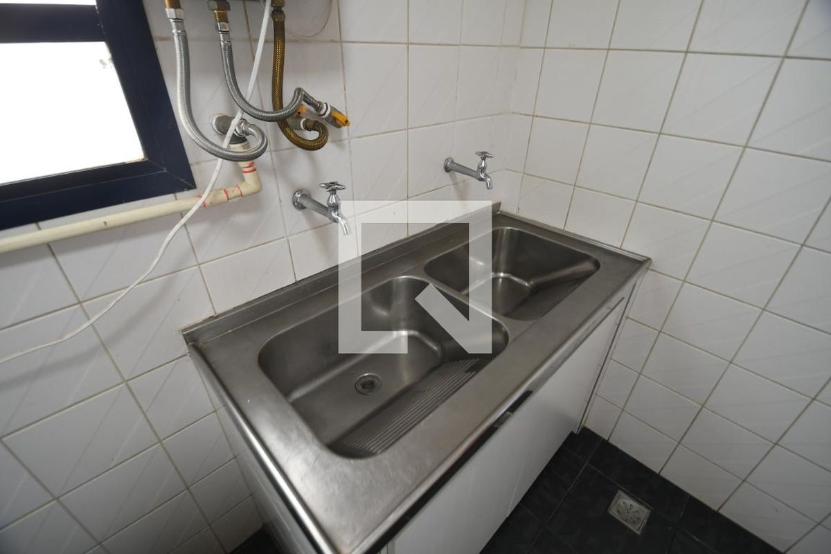 Apartamento à Venda - Cambuí, 4 Quartos,  306 m2 em , Campinas - sp | SoloBR