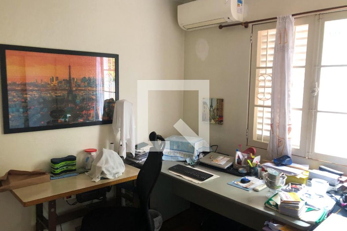 Casa à Venda - Jardim Flamboyant, 3 Quartos,  210 m2 em , Campinas - sp | SoloBR