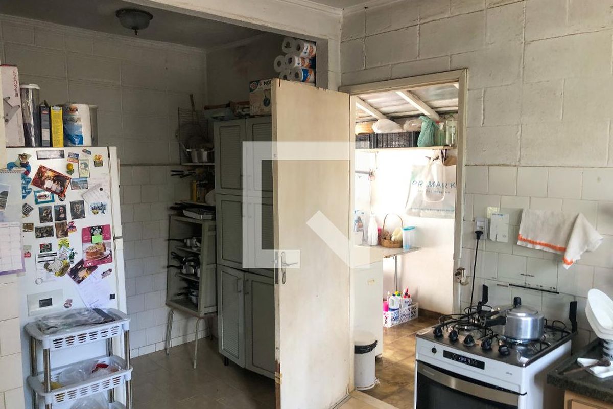 Casa à Venda - Jardim Flamboyant, 3 Quartos,  210 m2 em , Campinas - sp | SoloBR