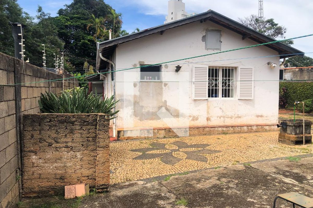 Casa à Venda - Jardim Flamboyant, 3 Quartos,  210 m2 em , Campinas - sp | SoloBR