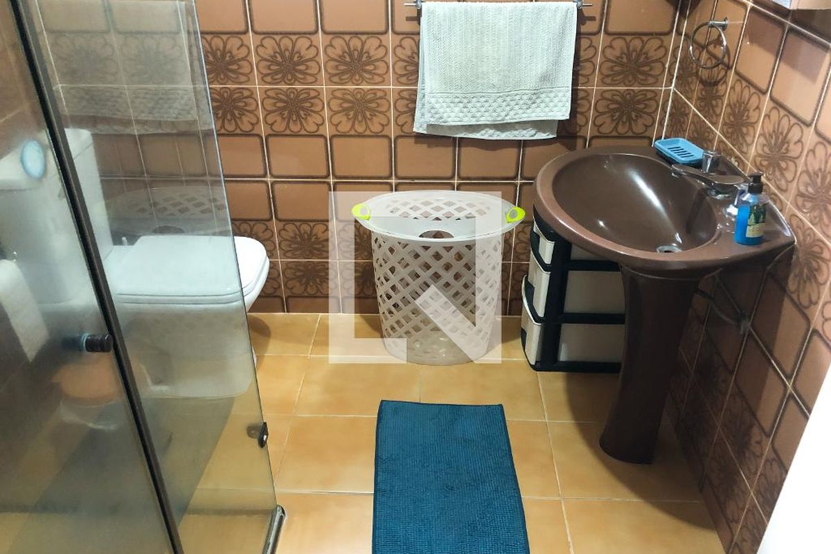 Casa à Venda - Jardim Flamboyant, 3 Quartos,  210 m2 em , Campinas - sp | SoloBR