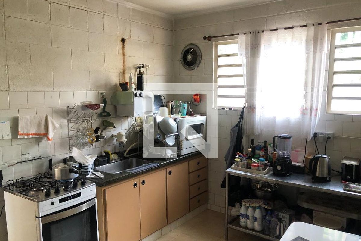 Casa à Venda - Jardim Flamboyant, 3 Quartos,  210 m2 em , Campinas - sp | SoloBR