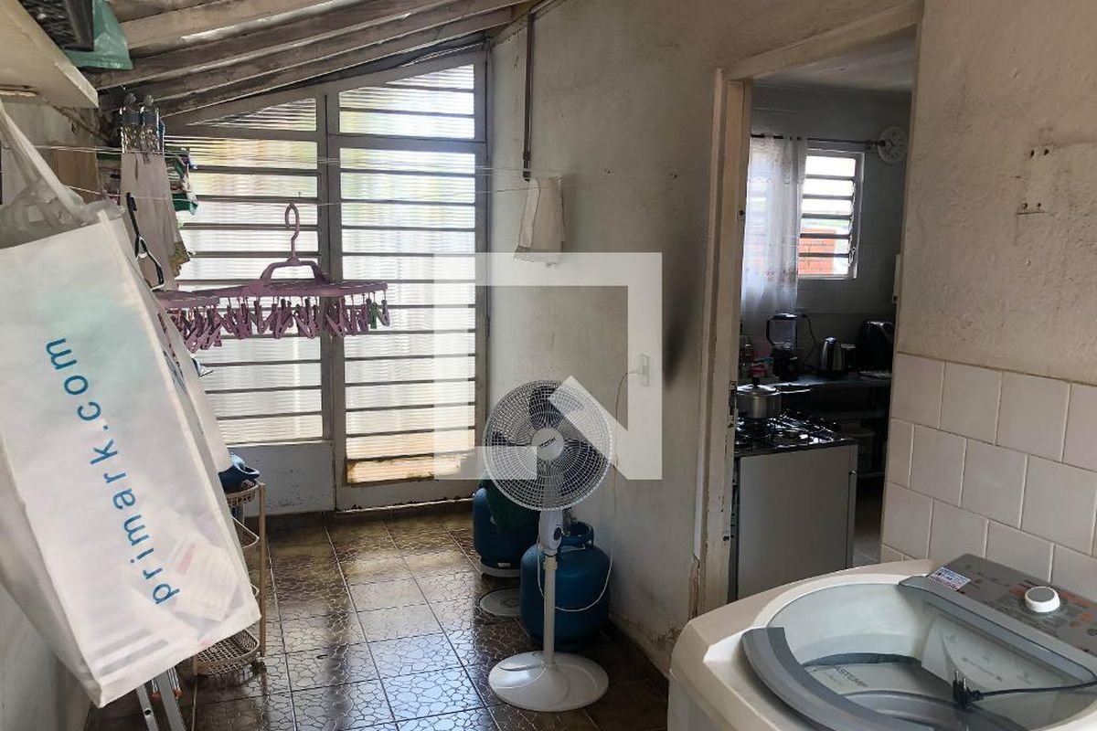 Casa à Venda - Jardim Flamboyant, 3 Quartos,  210 m2 em , Campinas - sp | SoloBR