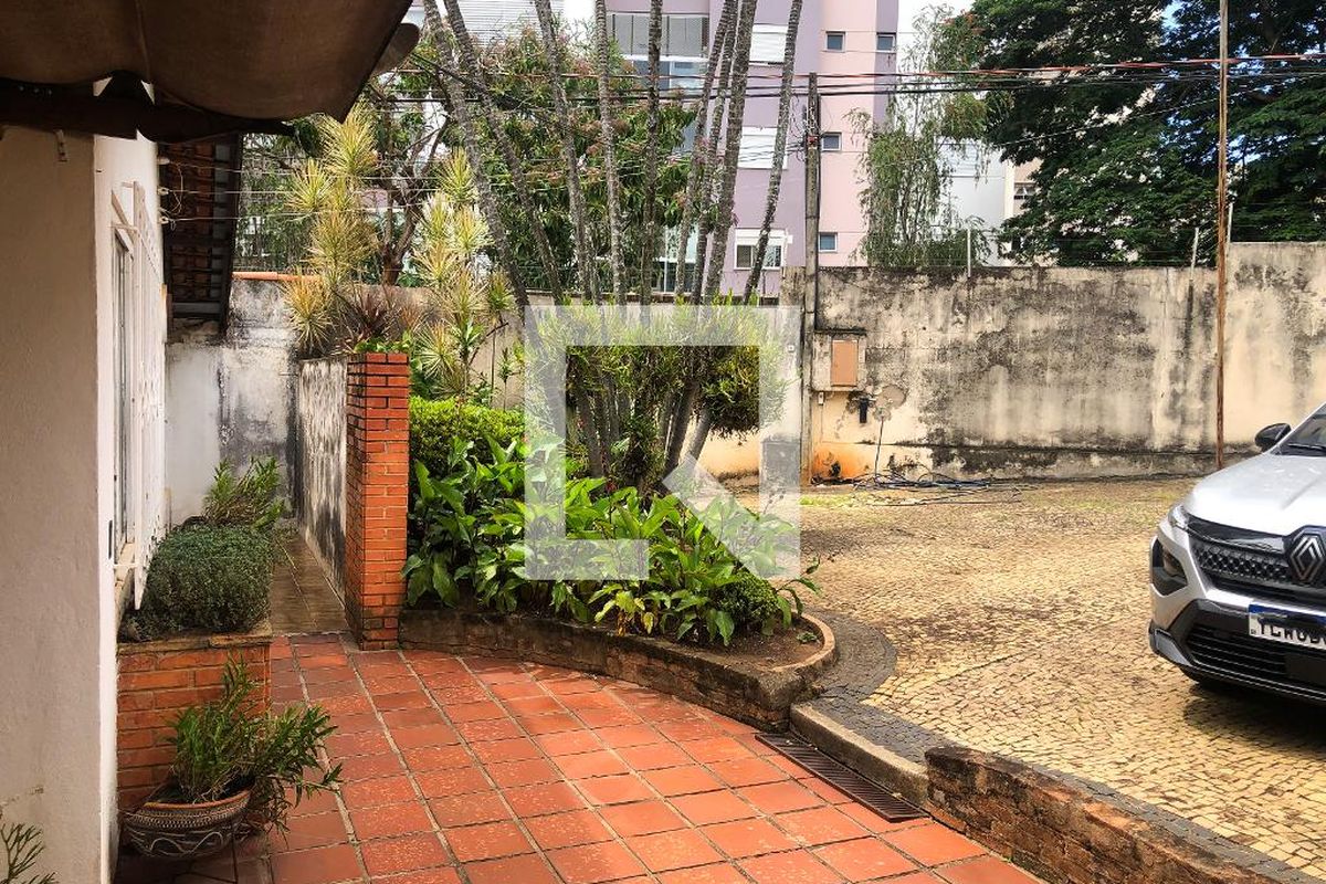 Casa à Venda - Jardim Flamboyant, 3 Quartos,  210 m2 em , Campinas - sp | SoloBR