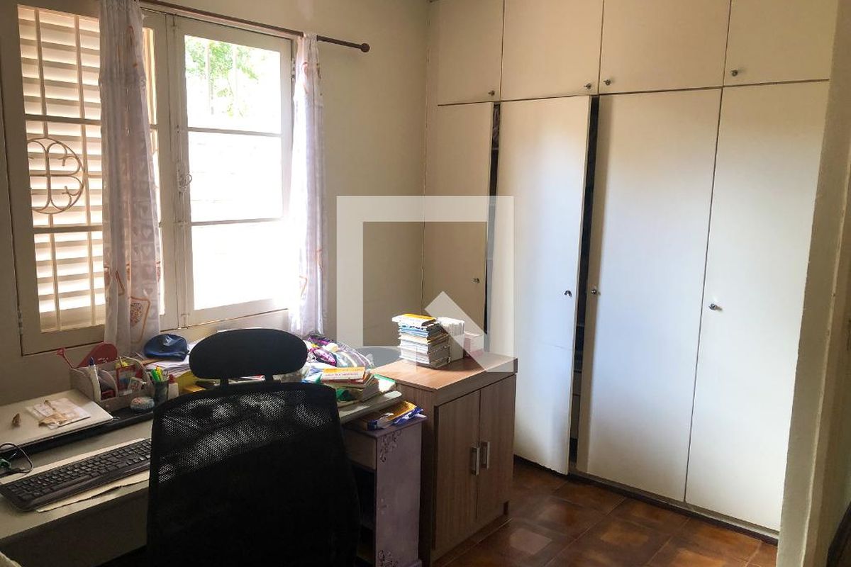 Casa à Venda - Jardim Flamboyant, 3 Quartos,  210 m2 em , Campinas - sp | SoloBR