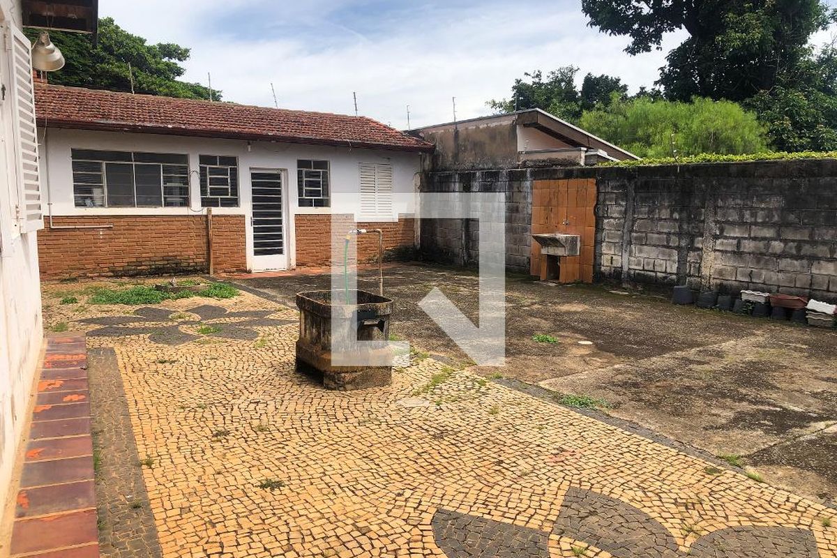 Casa à Venda - Jardim Flamboyant, 3 Quartos,  210 m2 em , Campinas - sp | SoloBR
