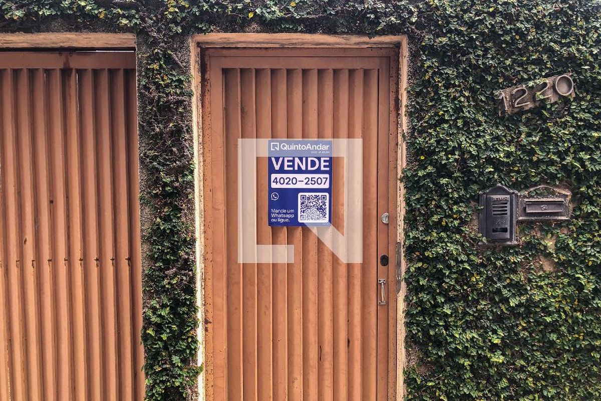 Casa à Venda - Jardim Flamboyant, 3 Quartos,  210 m2 em , Campinas - sp | SoloBR