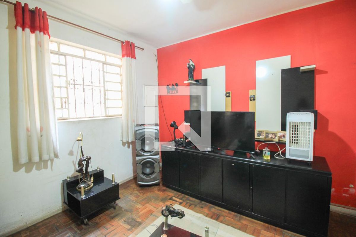 Casa, 2 quartos, 230 m² - Foto 2