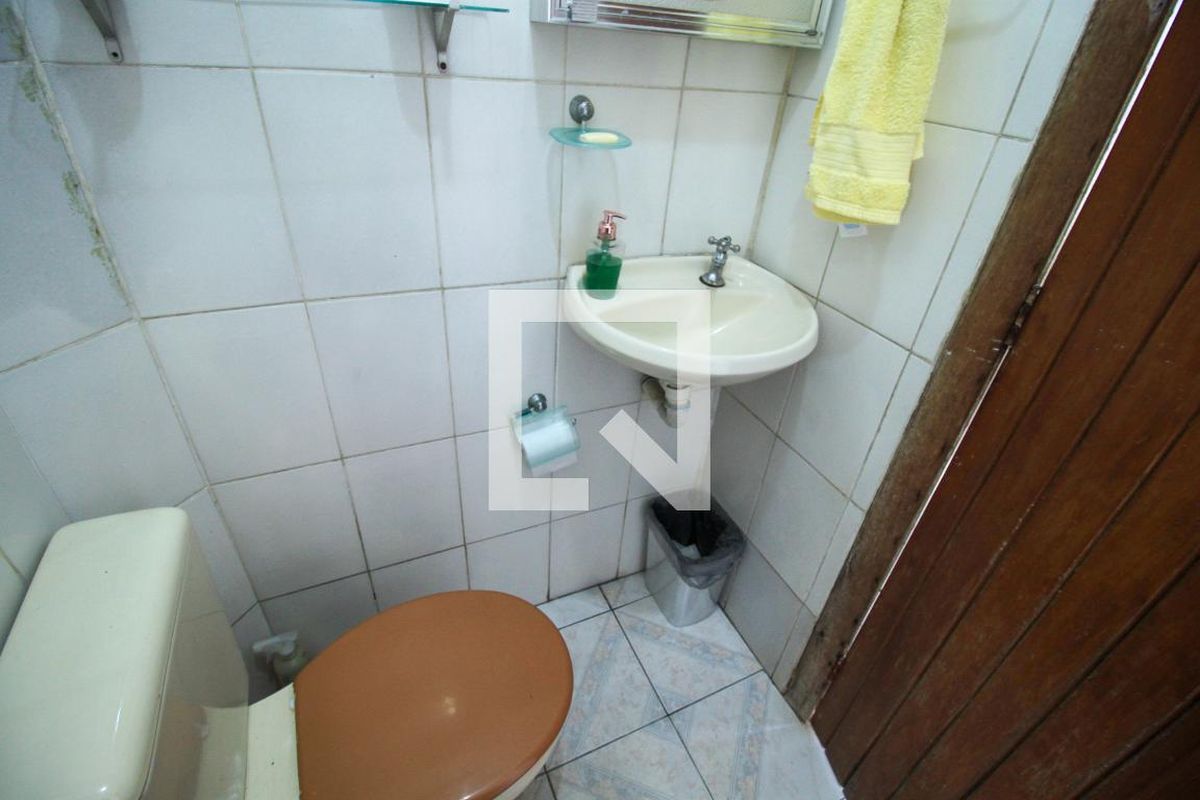 Casa, 2 quartos, 230 m² - Foto 68