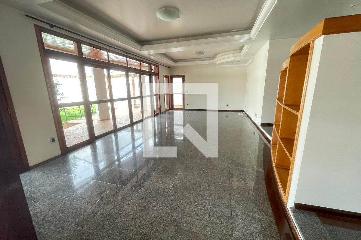 Casa à Venda - Jardim Flamboyant, 5 Quartos,  652 m2 em , Campinas - sp | SoloBR