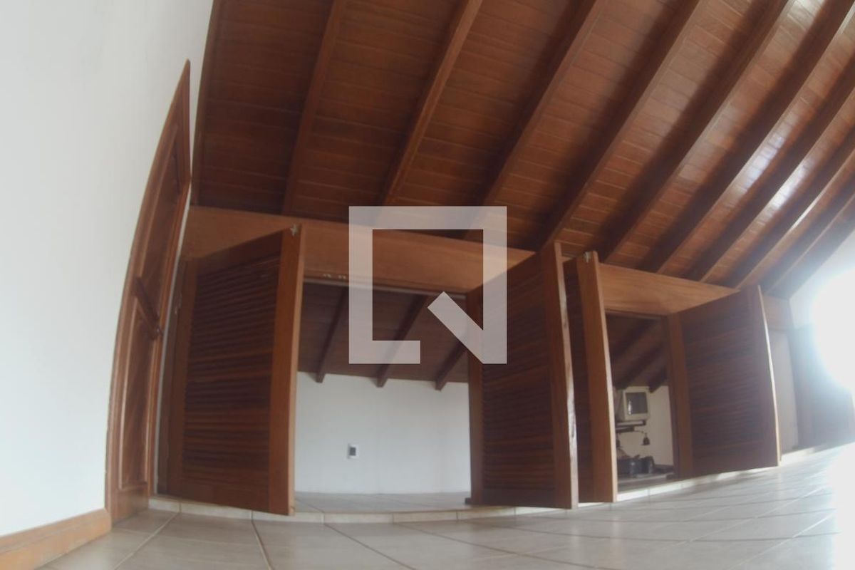 Casa à Venda - Jardim Flamboyant, 5 Quartos,  652 m2 em , Campinas - sp | SoloBR