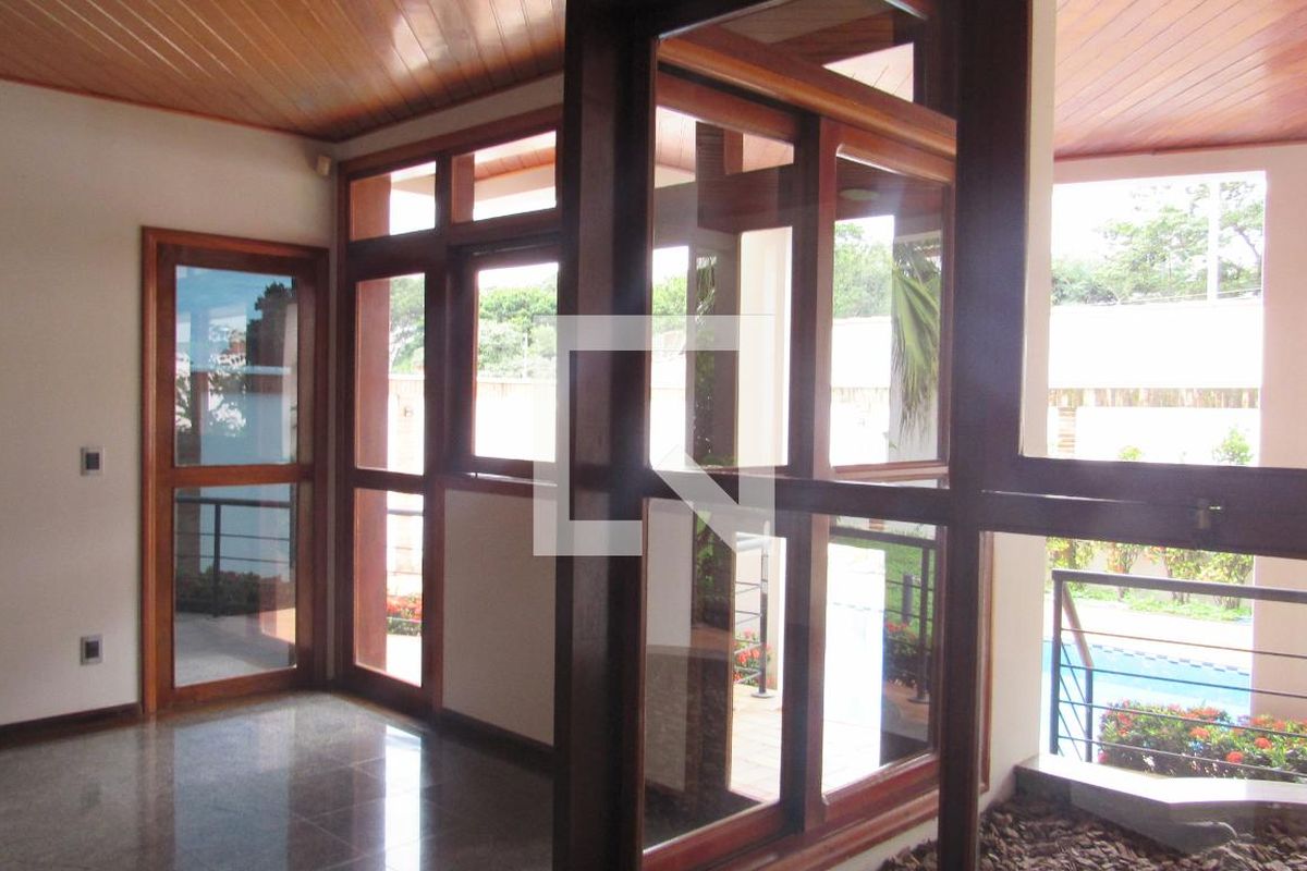 Casa à Venda - Jardim Flamboyant, 5 Quartos,  652 m2 em , Campinas - sp | SoloBR