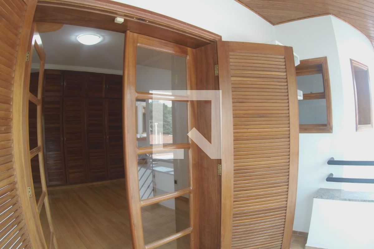 Casa à Venda - Jardim Flamboyant, 5 Quartos,  652 m2 em , Campinas - sp | SoloBR
