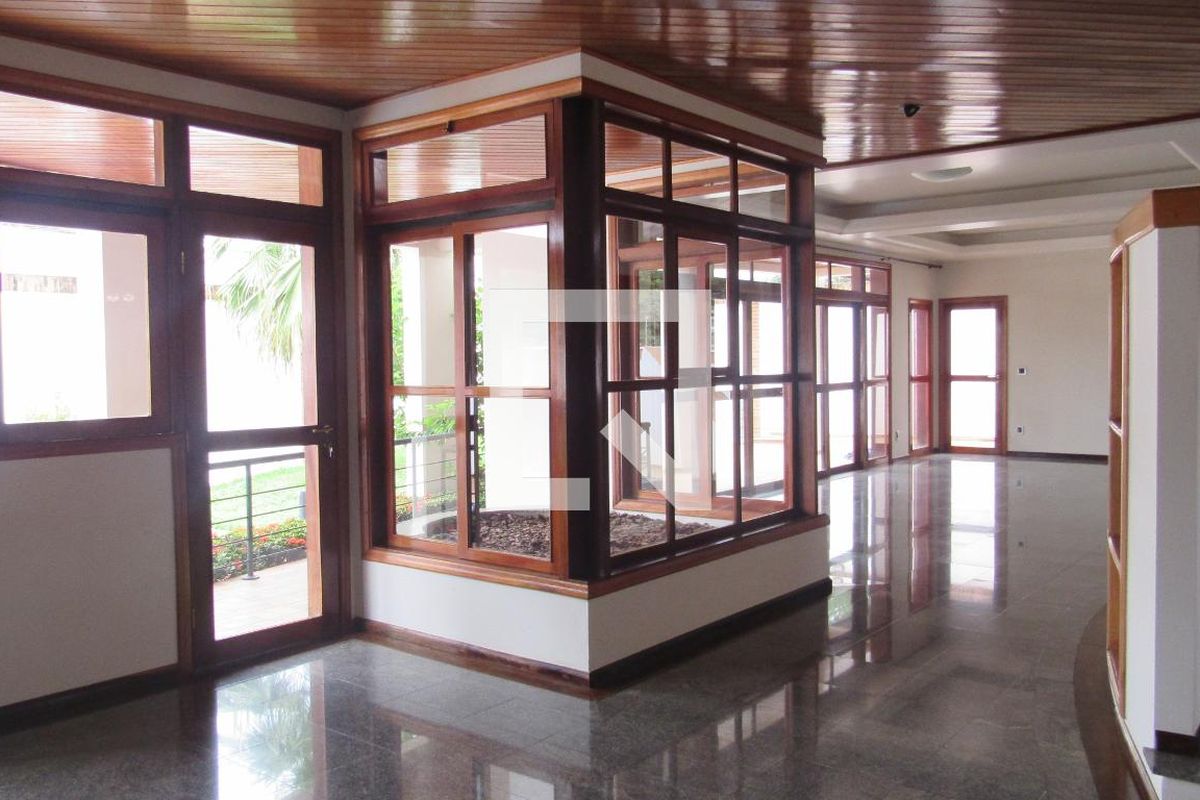 Casa à Venda - Jardim Flamboyant, 5 Quartos,  652 m2 em , Campinas - sp | SoloBR