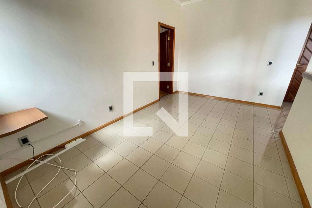 Casa à Venda - Jardim Flamboyant, 5 Quartos,  652 m2 em , Campinas - sp | SoloBR