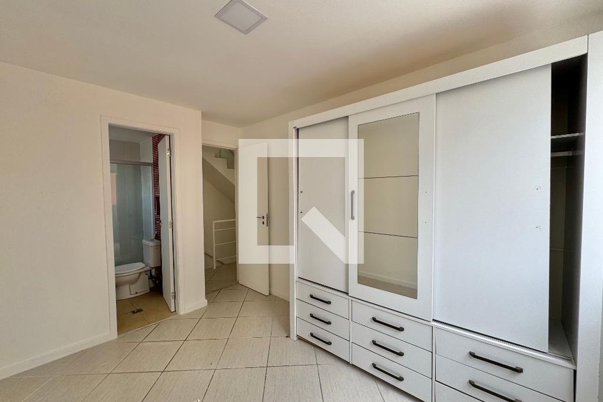 Casa, 4 quartos, 200 m² - Foto 30