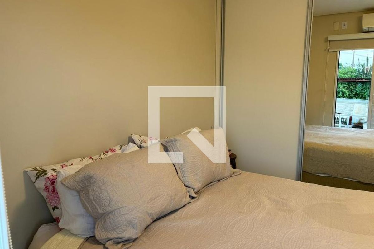 Casa à Venda - Mansões Santo Antônio, 2 Quartos,  69 m2 em , Campinas - sp | SoloBR