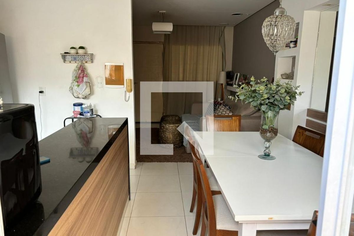 Casa à Venda - Mansões Santo Antônio, 2 Quartos,  69 m2 em , Campinas - sp | SoloBR