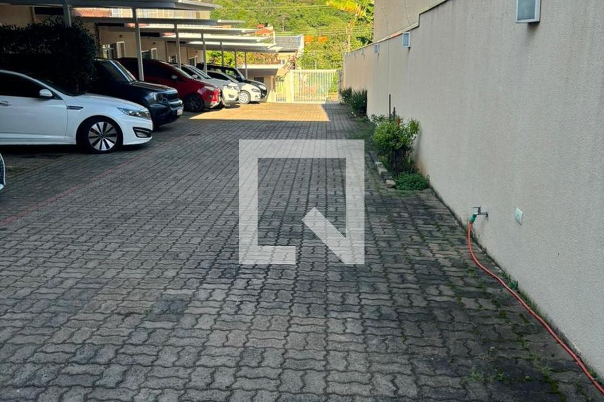 Casa à Venda - Mansões Santo Antônio, 2 Quartos,  69 m2 em , Campinas - sp | SoloBR