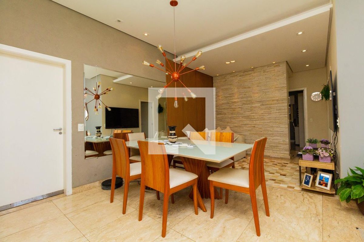 Cobertura, 3 quartos, 210 m² - Foto 2