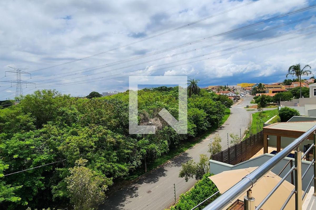 Casa à Venda - Lot. Alphaville Campinas, 3 Quartos,  275 m2 em , Campinas - sp | SoloBR