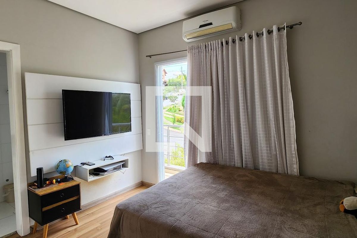 Casa à Venda - Lot. Alphaville Campinas, 3 Quartos,  275 m2 em , Campinas - sp | SoloBR