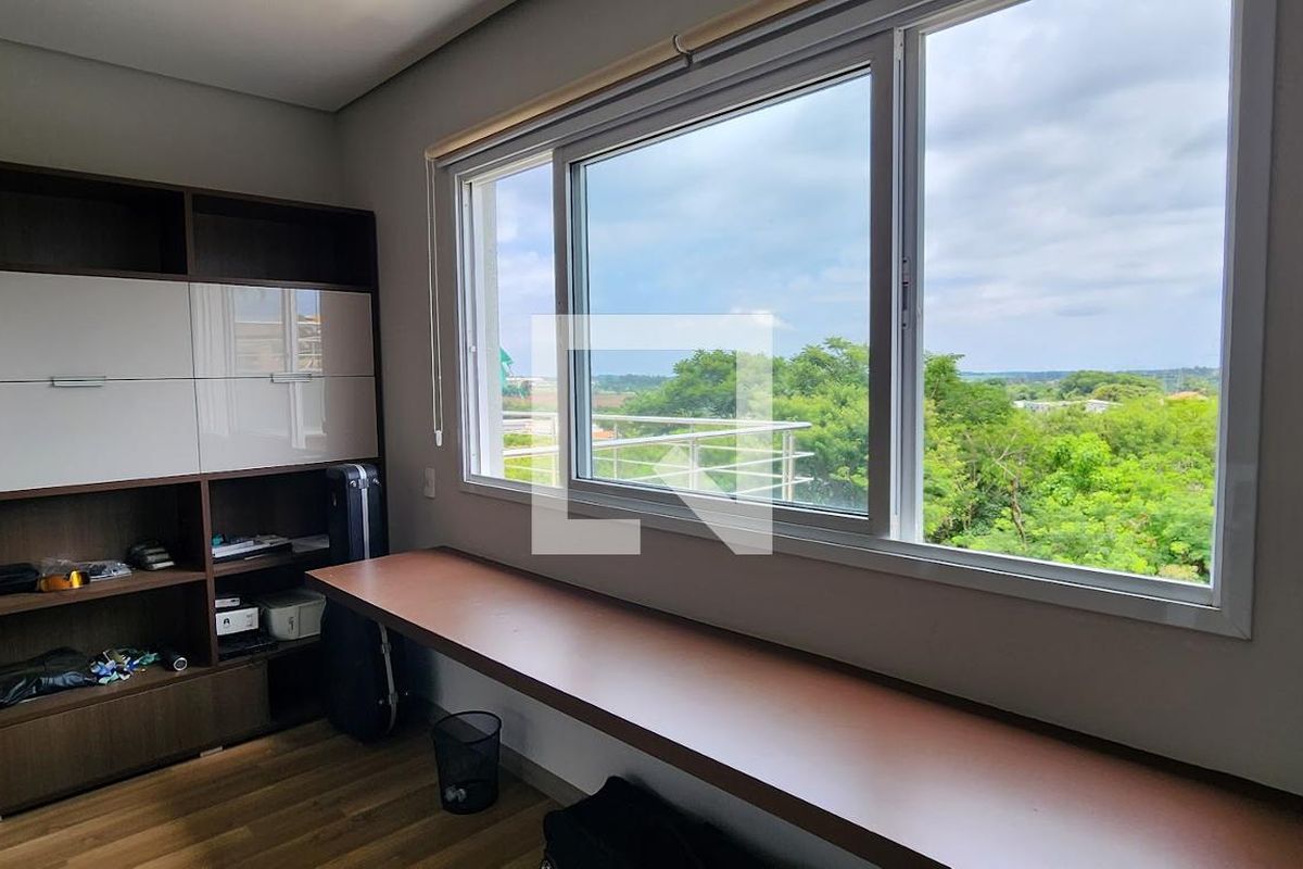 Casa à Venda - Lot. Alphaville Campinas, 3 Quartos,  275 m2 em , Campinas - sp | SoloBR