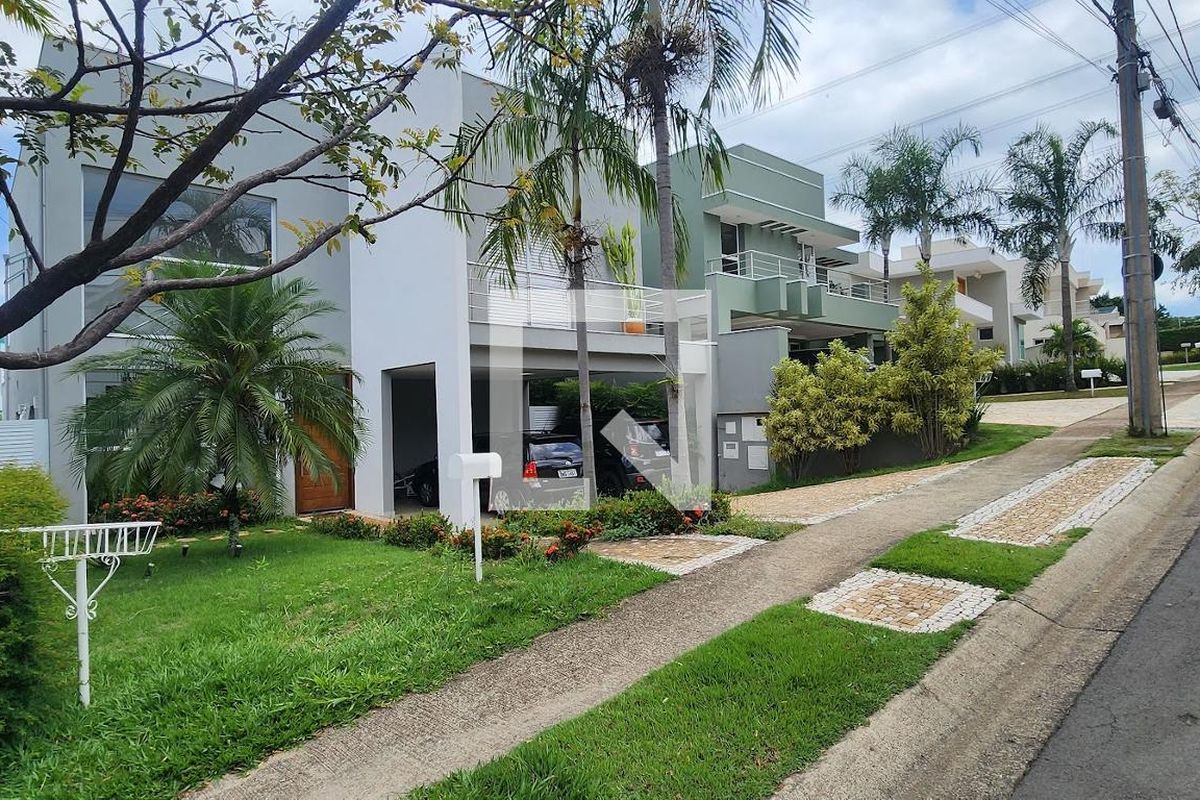 Casa à Venda - Lot. Alphaville Campinas, 3 Quartos,  275 m2 em , Campinas - sp | SoloBR