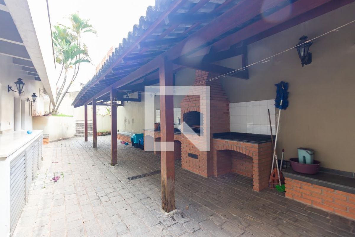 Casa, 3 quartos, 300 m² - Foto 114