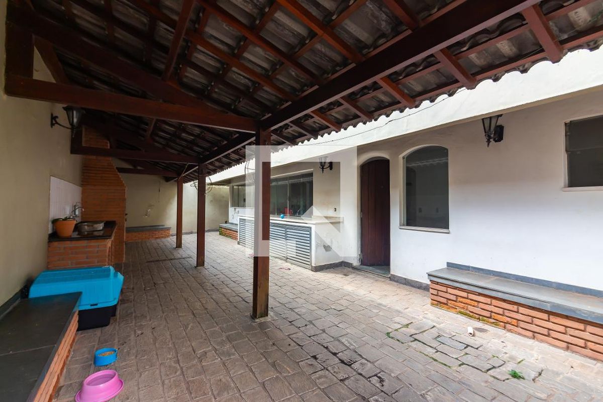 Casa, 3 quartos, 300 m² - Foto 116