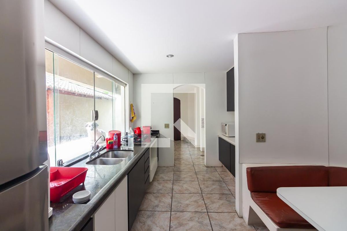 Casa, 3 quartos, 300 m² - Foto 68