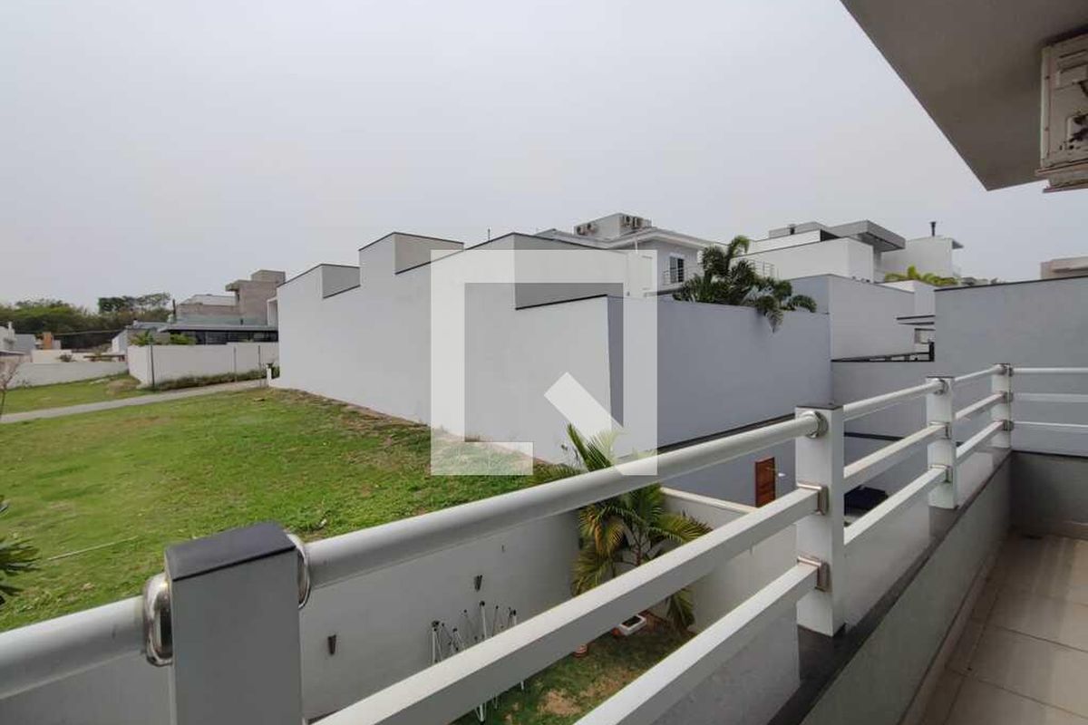 Casa à Venda - Swiss Park, 4 Quartos,  333 m2 em , Campinas - sp | SoloBR