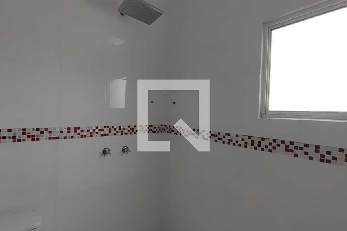 Casa à Venda - Swiss Park, 4 Quartos,  333 m2 em , Campinas - sp | SoloBR